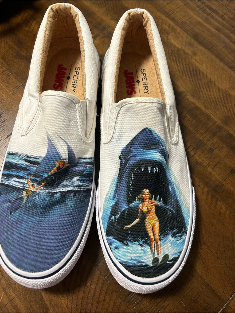 Sperry Cream Slip-On Sneakers with Blue Jaws Graphic Men’s Limited Edition
